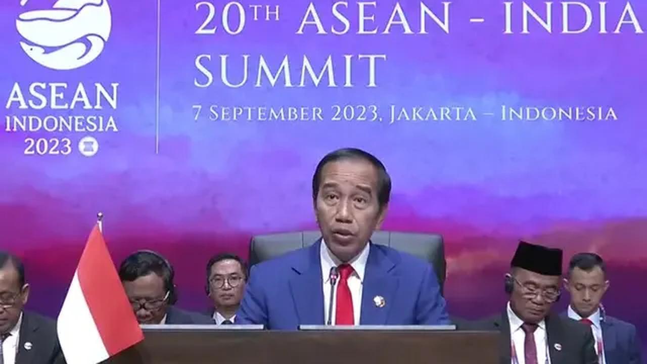 Jokowi enggan berkomentar banyak. Menurutnya, hal itu merupakan ranah KPU.<br>