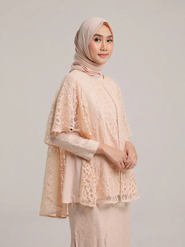 Model Gamis Brokat Elegan untuk Semua Bentuk Tubuh