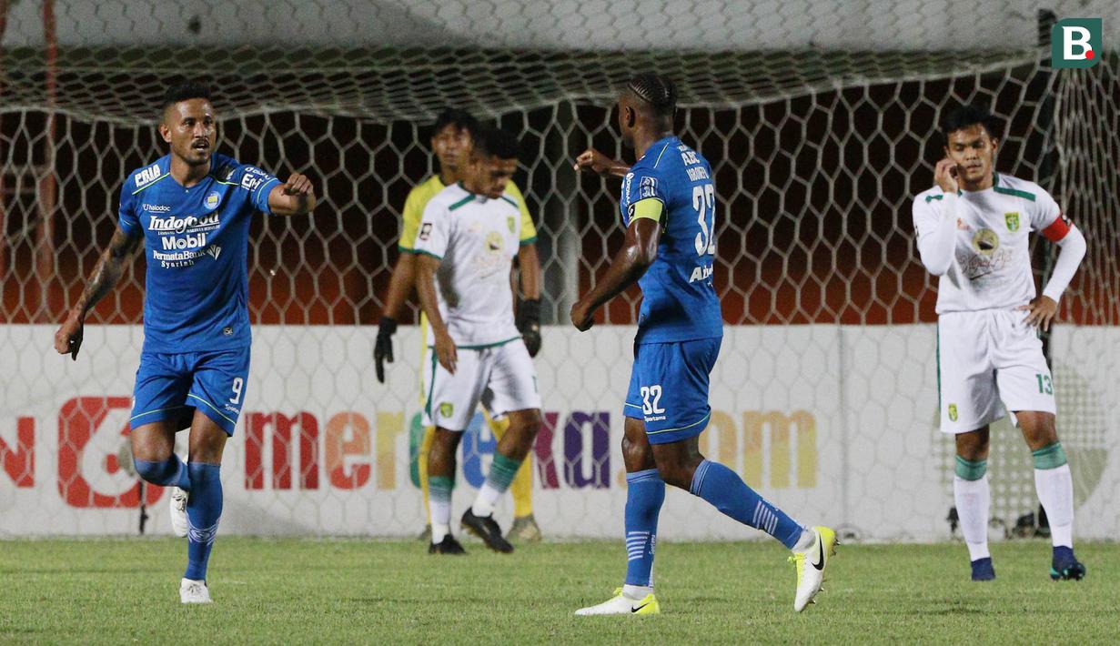 Wander Luiz - Pemain asal Brasil ini merupakan tipikal striker yang tajam di kotak penalti. Sejauh ini Luiz sudah mencetak 2 gol. (Bola.com/M Iqbal Ichsan)