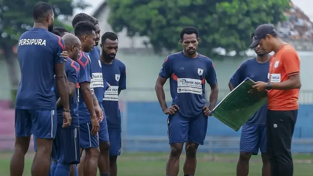 Ricardo Salampessy - Persipura Jayapura di Pegadaian Liga 2 2024/2025