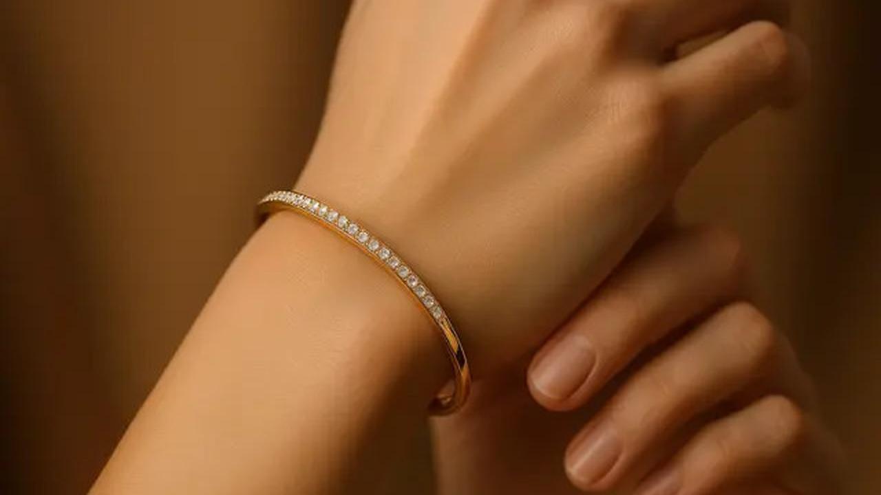 8 Gelang Emas Elegan 2 Gram Desain Mewah Tapi Ringan, Cocok untuk Sehari-hari