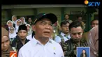 Satu persatu ruang kelas tempat ujian diperiksa, termasuk melihat komputer dan aliran listrik yang kerap menjadi kendala pada saat pelaksanaan UNBK.