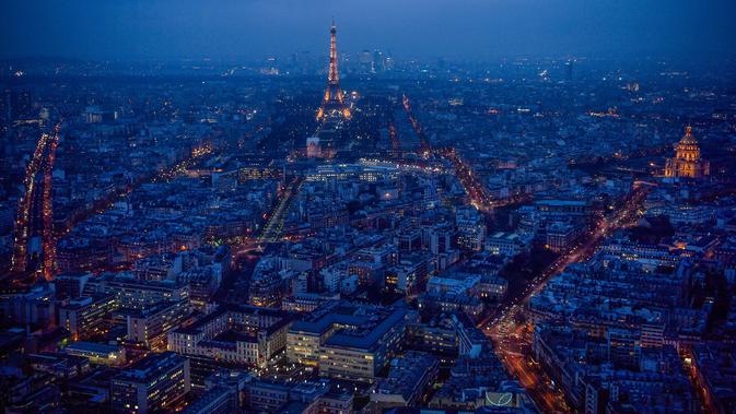 Foto Melihat Panorama Paris Kota Eksotis Nan Romantis Dari