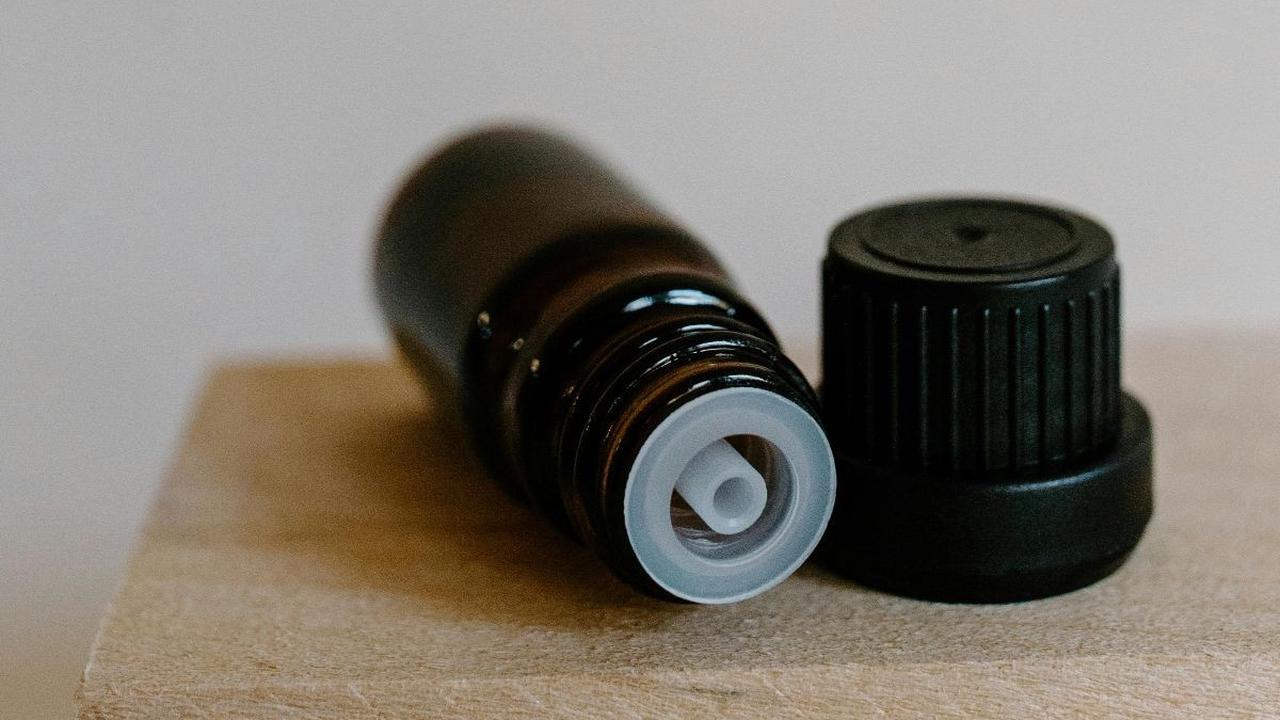 <b>Peppermint Oil</b><br>