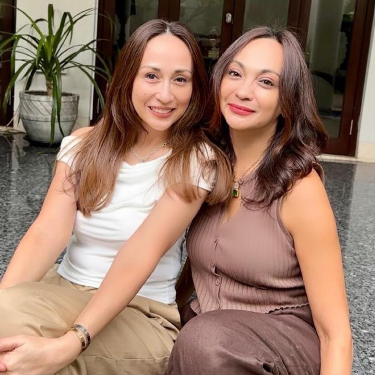 Potret Cantik Gladys Suwandhi yang Sudah 55 Tahun Tapi Tetap Awet Muda dan Masih Menawan