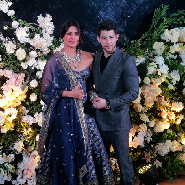  Baju  Pengantin  Warna Biru  Navy  Inspirasi Desain Menarik