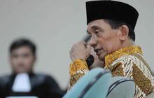 Sakit serius, penahanan Fuad Amin ditunda oleh hakim Tipikor