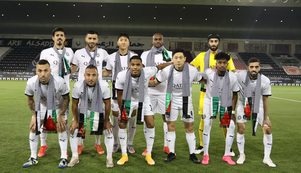 Di samping gelar Liga Qatar, musim ini Al Sadd juga mampu lolos ke babak final Piala Amir Cup edisi ke-49 usai mengalahkan Al Arabi 3-0 dalam babak semifinal yang berlangsung di Sheikh Jassim bin Hamad Stadium, Minggu (9/5/2021). (Qatar Football Associations)