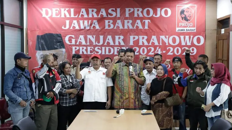 Pendiri Projo Jawa Barat Agung Surya menyatakan bahwa pihaknya bersama sejumlah jajaran pengurus sangat kompak untuk mendukung Ganjar Pranowo sebagai capres 2024.