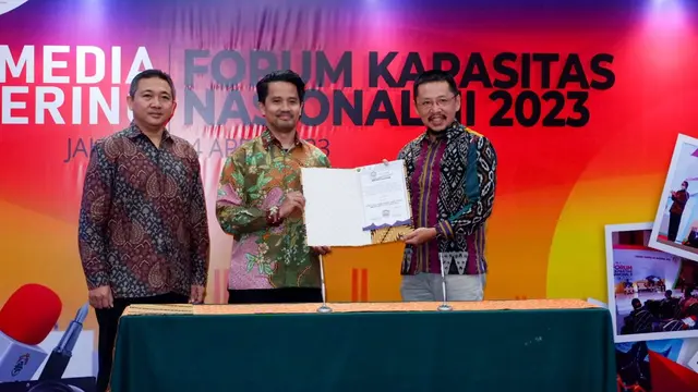 SKK Migas dan KKKS melalui Forum Kapasitas Nasional bekerjasama dengan Tokopedia untuk mengembangkan dan memasarkan produk-produk lokal binaan, sehingga bisnis UMKM yang dibina bisa berkembang dalam memasarkan produk secara digital. (Dok SKK Migas)