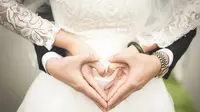 Sudah mantap menikah dan memulai persiapan pernikahan itu dua hal yang berbeda. (Foto: pexels.com)