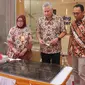 Direktur Hubungan Kelembagaan Bank Mandiri, Rohan Hafas, meresmikan gedung learning center Bank Mandiri Taspen yaitu Mantap Learning Center (LC).