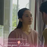 Warganet bagikan meme lucu dari serial Layangan Putus. Simak potretnya berikut ini. (Instagram/wetvindonesia).