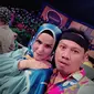 Pasangan kontroversial Vicky Prasetyo dan Angel Lelga meresmikah hubungannya sejak 10 Februari 2018 silam. Kini, pasangan ini tengah menanti kehadiran buah hati. (Instagram/vickyprasetyo777)