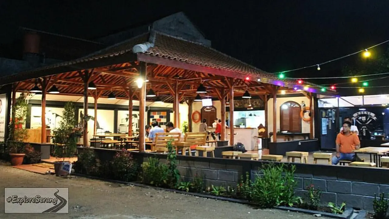 15 Rekomendasi Tempat Makan Enak di Serang 2025, Kuliner Legendaris hingga Kekinian