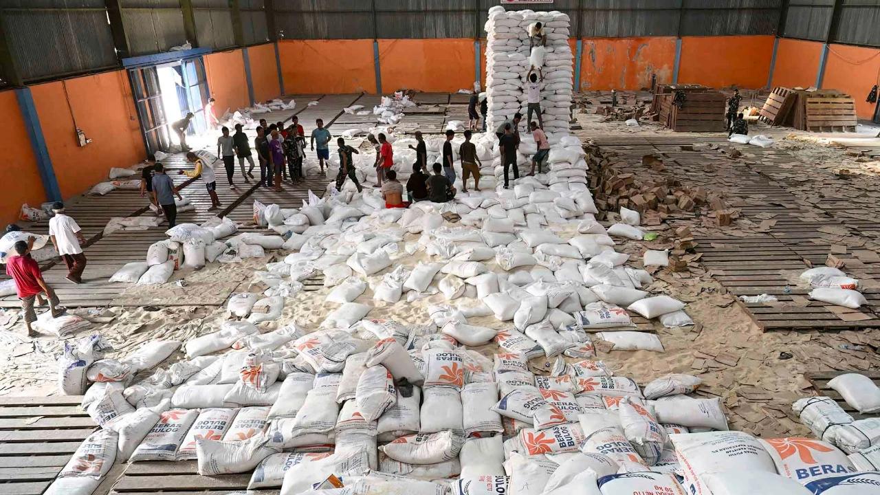 Pesawat Angkut A-400 dan Helikopter Diterjunkan, 500 Ton Bantuan Telah Dikirim ke Lokasi Banjir Sumatra