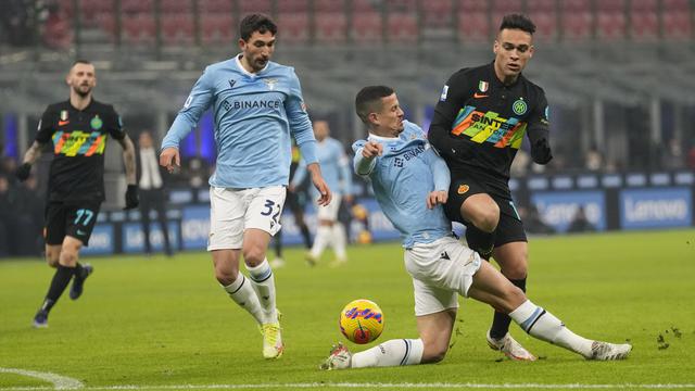 Inter Milan Kembali Puncaki Klasemen Usai Tekuk Lazio 2-1