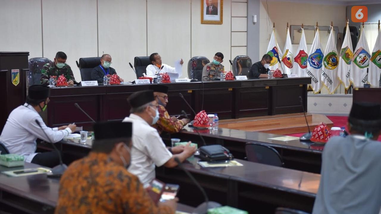 rapat koordinasi Panduan Ibadah Ramadan dan Idul Fitri di tengah pandemi Covid-19