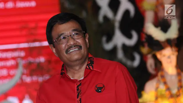 Ditunjuk Maju Dalam Pilkada Sumut 2018, Djarot Cium Tangan Megawati