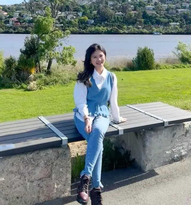 Kini penampilannya kian menawan, intip 6 potret terbaru Felicia Tissue yang sukses di dunia bisnis