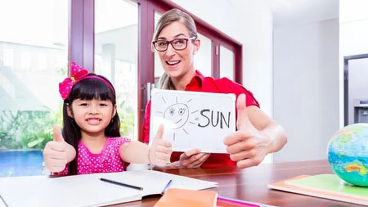 Kapan Mengajarkan Bahasa Inggris pada Si Kecil?