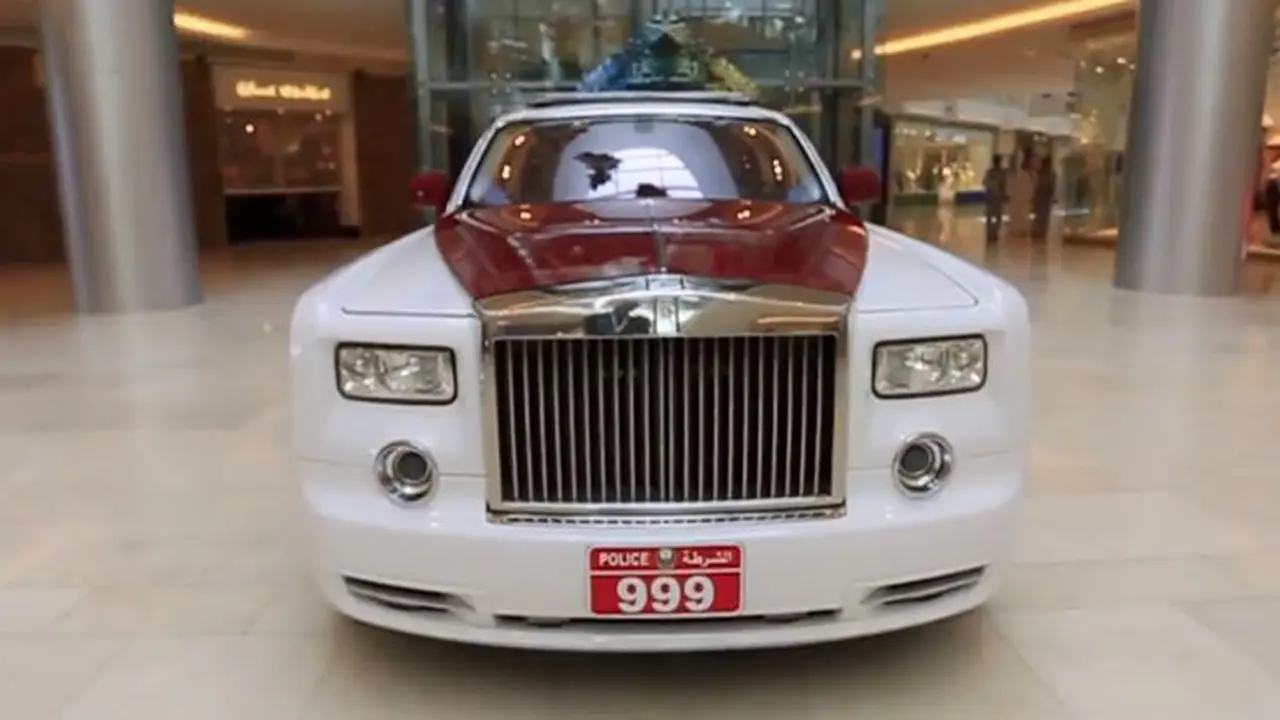Rolls Royce Phantom Jadi Armada Dinas Polisi di Abu Dhabi