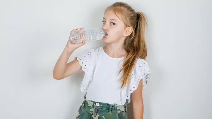 Tidak Cuma Minum Susu, Ini Cara Memaksimalkan Pertumbuhan Tinggi Anak Sejak Dini - 5