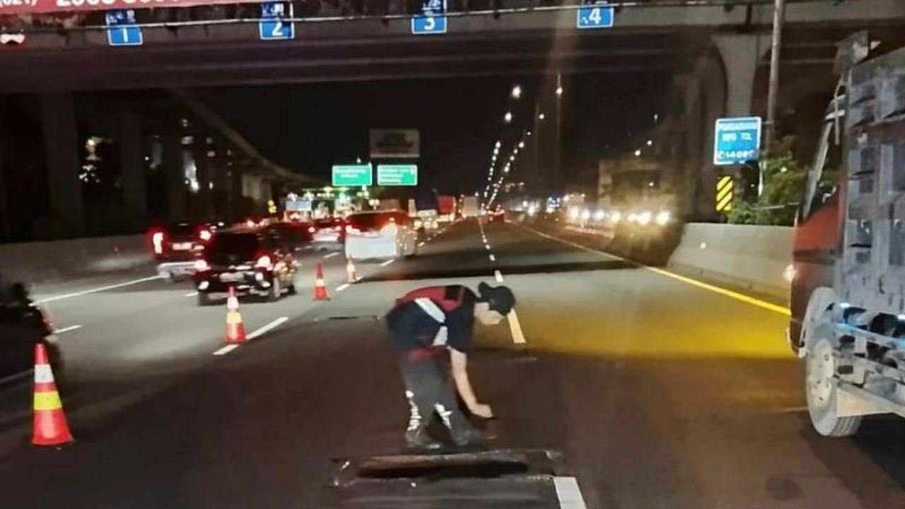 Jasamarga Intensif Tangani Jalan Berlubang Tol Jakarta-Cikampek Demi Keamanan Pengguna