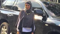 Putuskan Berhijab, Ratna Galih Ditentang Suami
