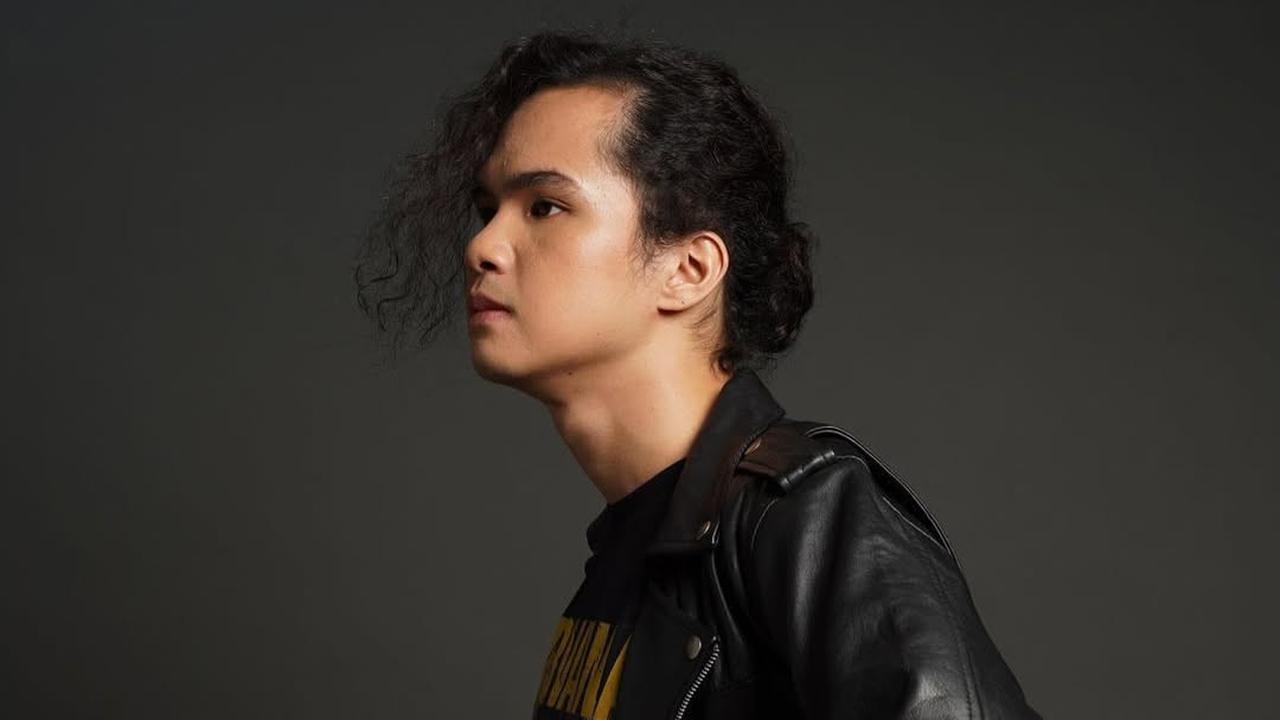 Potret Terbaru Dul Jaelani dengan Setelan Rocker, Aura Ahmad Dhani Kuat Banget