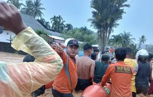 Banjir Bandang Tapanuli Tengah, Ratusan Warga Mengungsi di Gereja