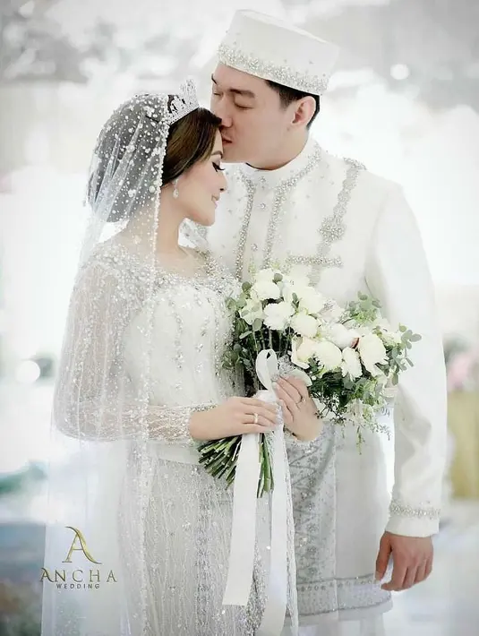 Kemudian Ifan pun memperlihatkan kebiasaan sang istri yang senang melihat foto-foto bayi menggemaskan. Citra memang sangat menginginkan hadirnya momongan di pernikahannya bersama Ifan Seventeen. (Instagram/ifanseventeen)