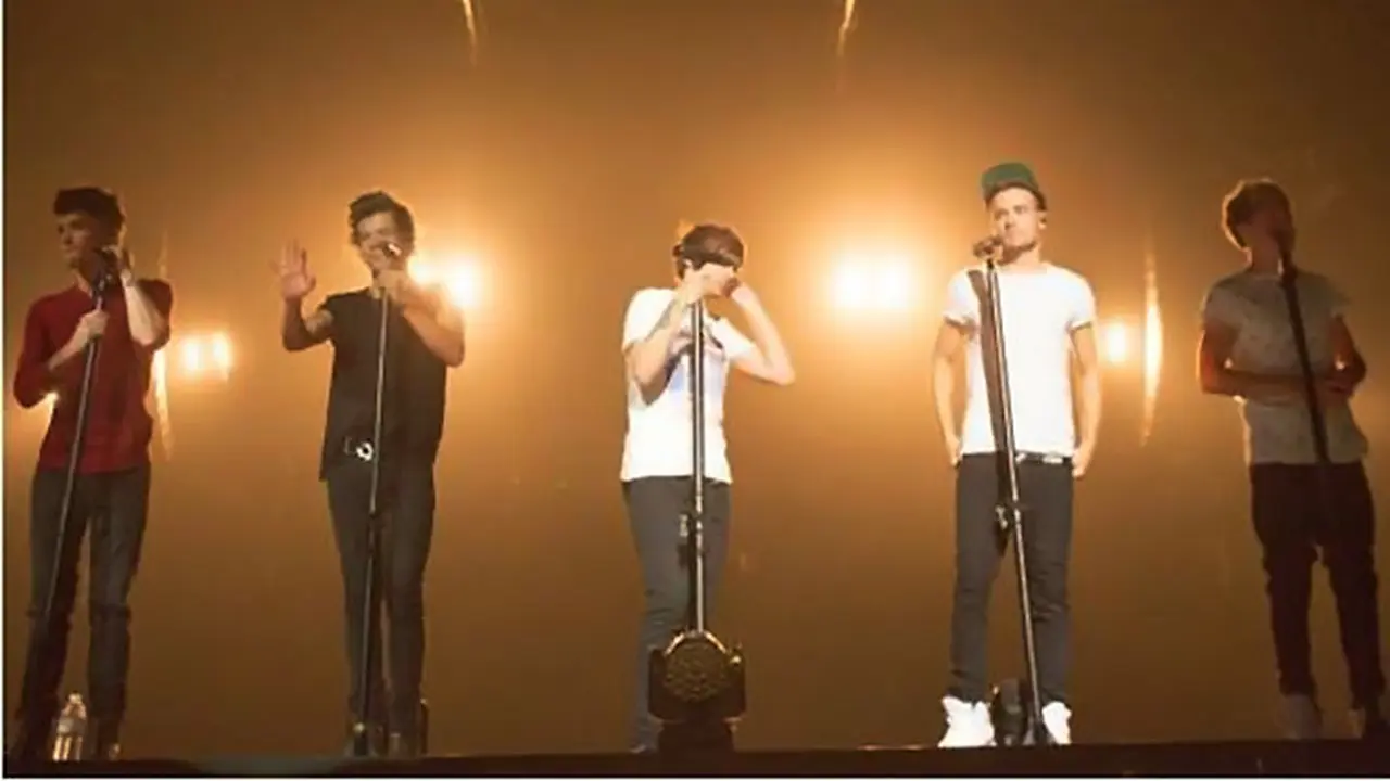 one-direction-130911b.jpg