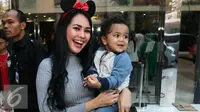 Belum Menikah, Kartika Putri Pamer Perut Buncit
