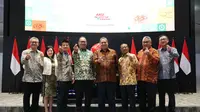 Menteri Koordinator Bidang Perekonomian, Airlangga Hartarto turut hadir dalam seremoni pencatatan saham PT Gunanusa Eramandiri Tbk (GUNA) (dok: Pipit)