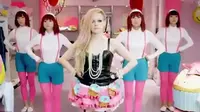 Dituduh Rasis, Apa Kata Avril Lavigne?