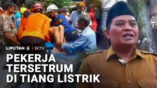 Pekerja Tersetrum di Tiang Listrik