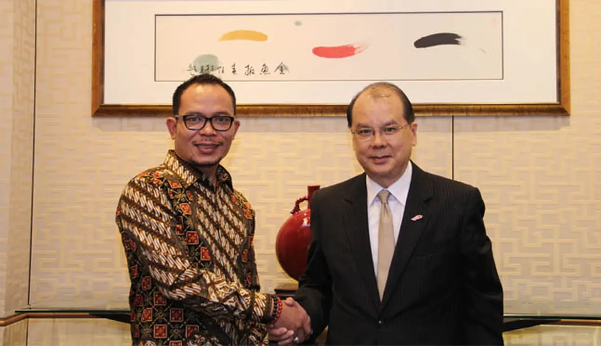 Menteri Ketenagakerjaan M Hanif Dhakiri melakukan pertemuan bilateral dengan pejabat ketenagakerjaan Hongkong membahas permasalahan TKI