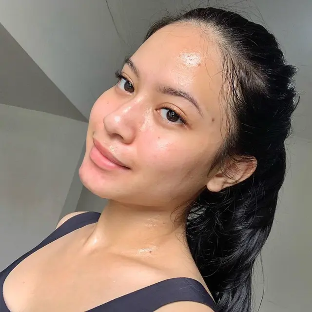 Main Film Bareng, Ini 7 Pesona Hanggini yang Disebut Kembaran Ersa Mayori