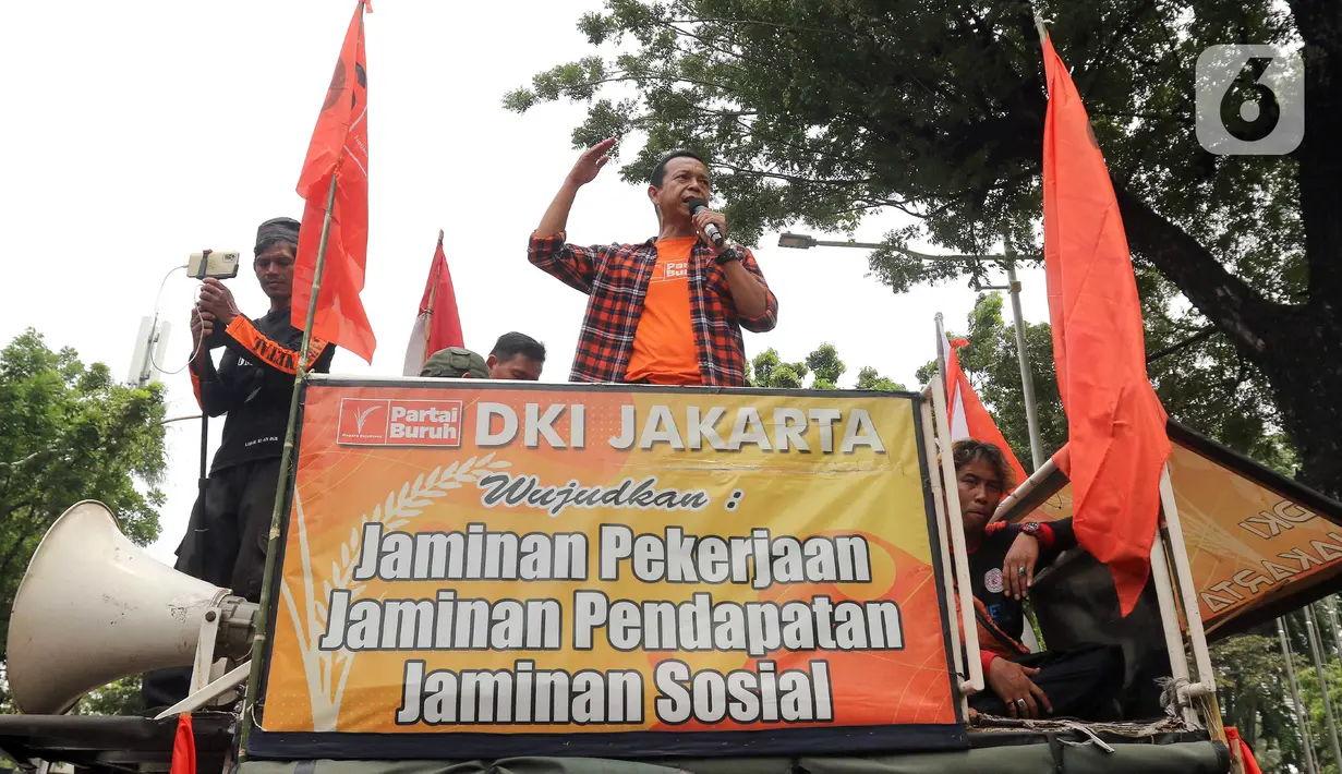 Ketua Tim Khusus Pemenangan Partai Buruh Said Salahudin mengatakan, aksi ini sekaligus rangkaian pertama kampanye dari Partai Buruh jelang Pilpres. (Liputan6.com/Herman Zakharia)