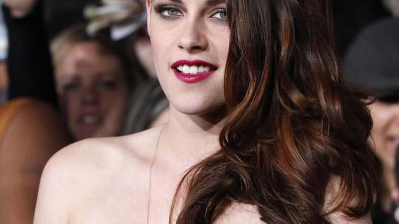 Kristen Stewart tampil cantik di pemutaran film 'Twilight'