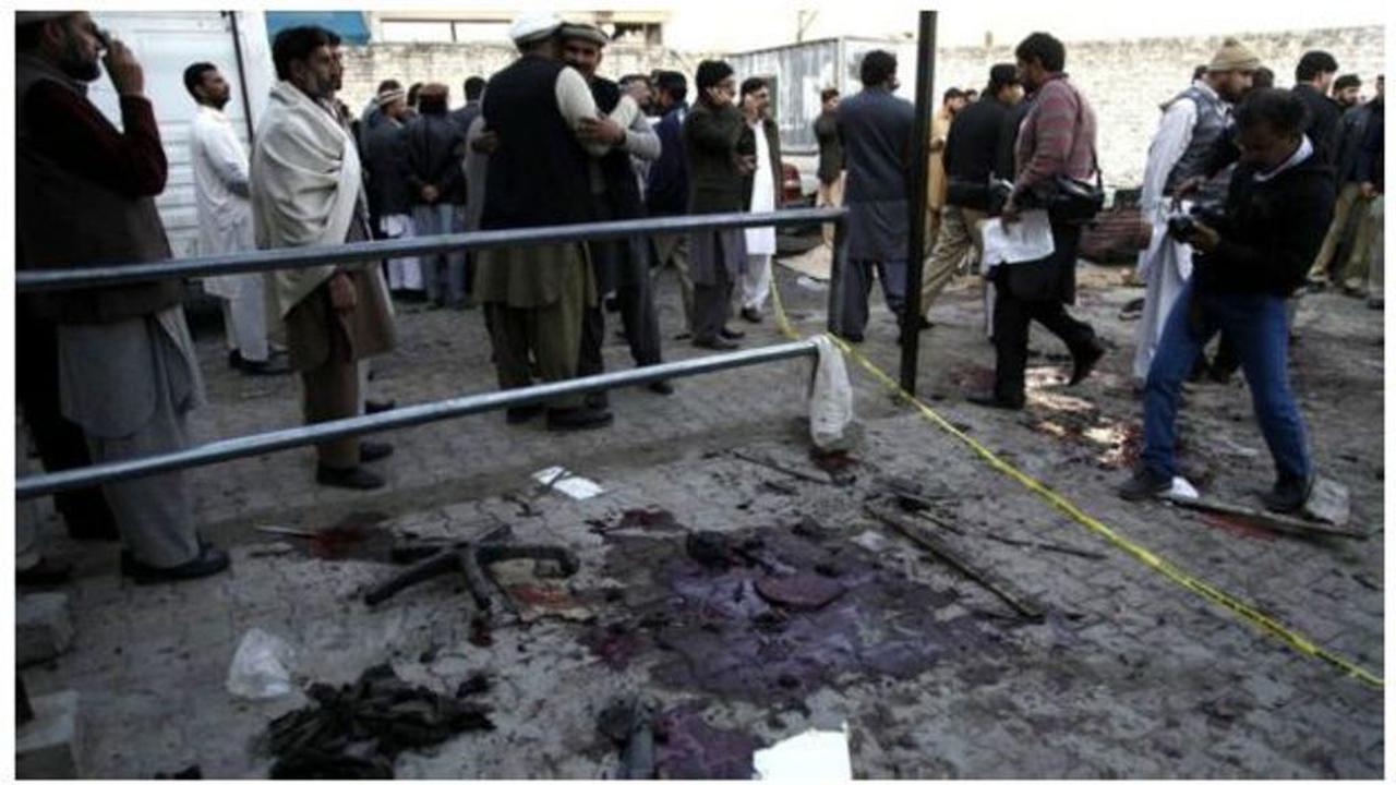 Bom Bunuh Diri di Pakistan, 26 Merengang Nyawa 