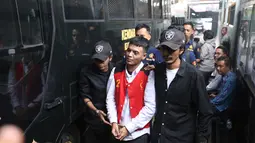 Majelis Hakim Pengadilan Negeri Jakarta Selatan menyatakan Vadel Badjideh bersalah terkait kasus pelecehan seksual dan aborsi terhadap anak artis Nikita Mirzani, Laura Meizani alias Lolly, pada sidang yang digelar Rabu (1/10/2025. (Kapanlagi.com/Budy Santoso)