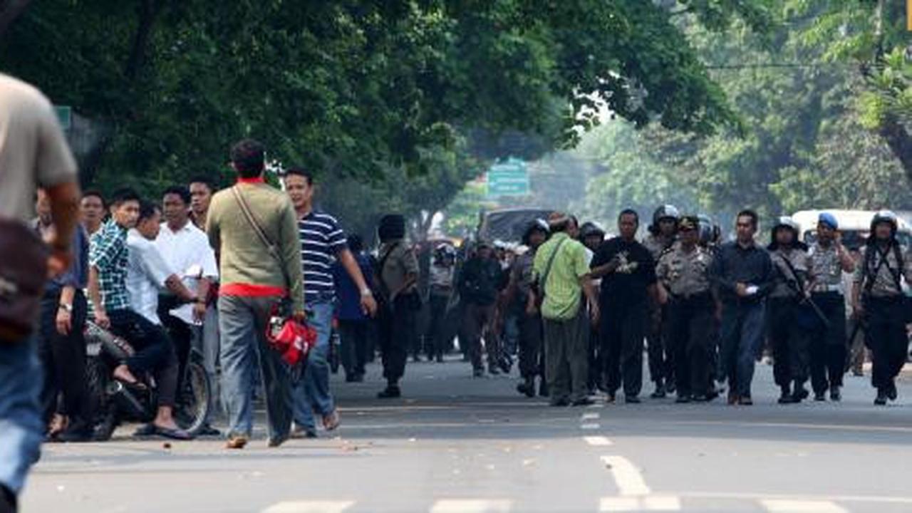 Bom rakitan juga meledak saat rusuh di Ambon