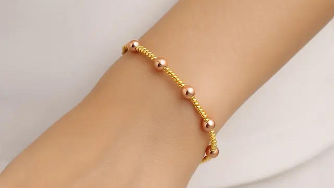 7 Model Gelang Emas Bola Kecil 2--5 Gram Kombinasi Spiral Modern
