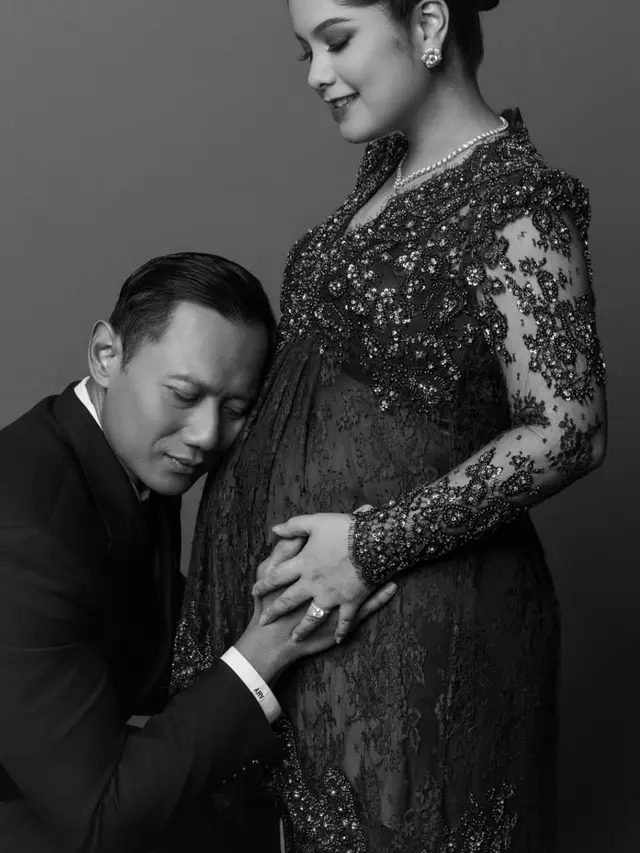 Annisa Pohan saat Maternity Shoot pamer bersama suami. [@annisayudhoyono]