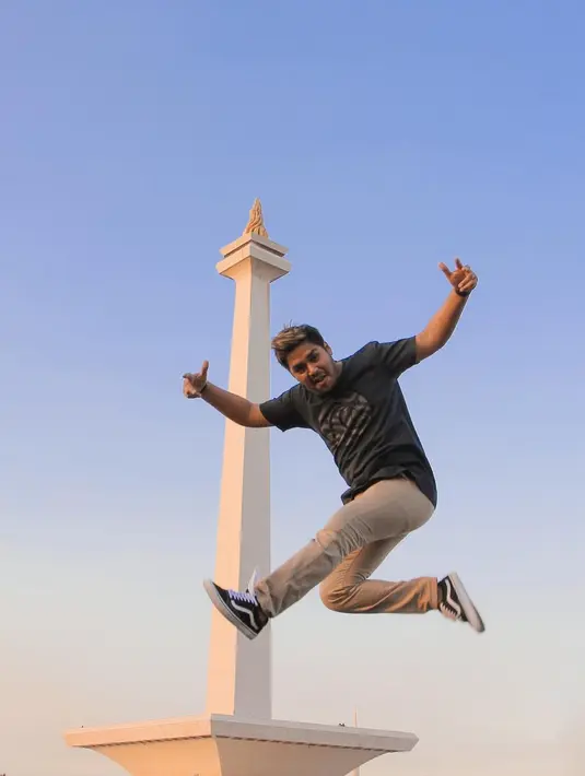 (Instagram/ahmadabdmusic)