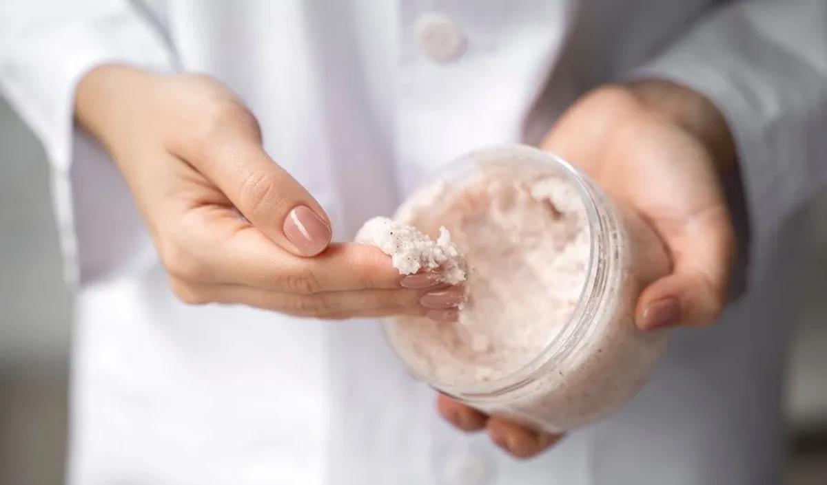 4.&nbsp;Translucent Powder