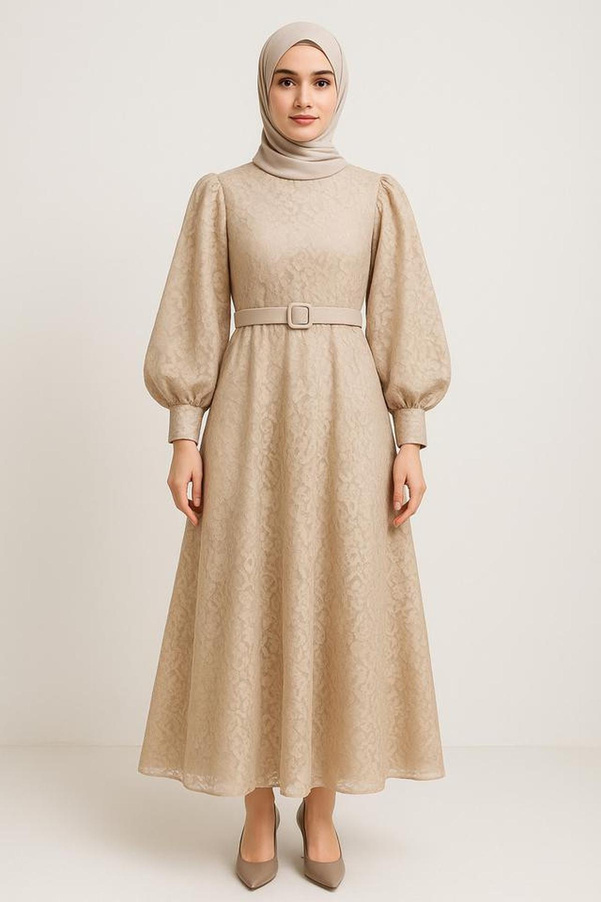 7 Model Gamis A-Line Brokat dengan Lengan Balon, Cocok untuk Segala Acara di 2025
