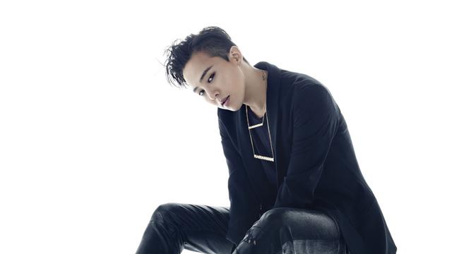 G Dragon Pasang Ilustrasi Bigbang Dengan 5 Anggota Penggemar Heboh Showbiz Liputan6 Com